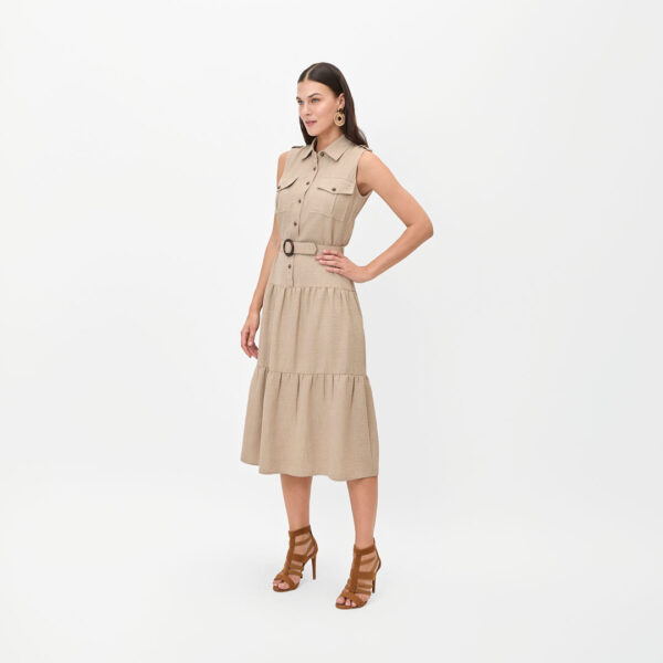 Vestido café con botones y cinto - Imagen 2