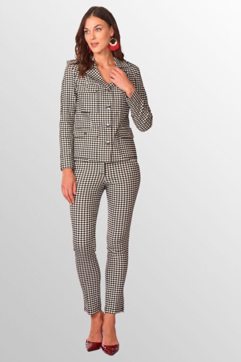 Traje completo en combinación blanco con negro