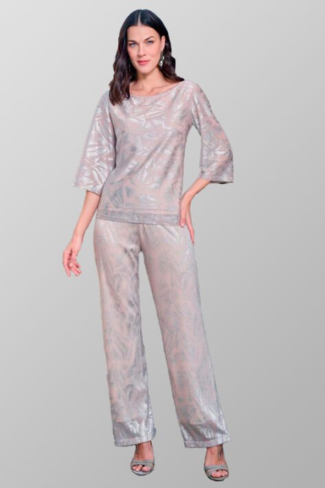 Conjunto blusa y pantalón