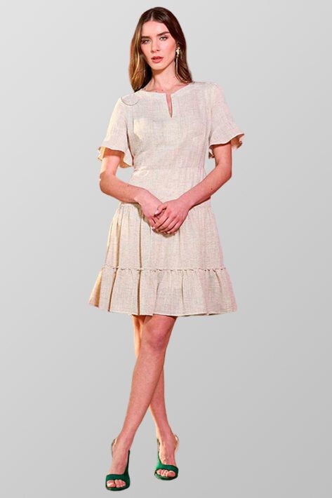 Vestido corto con mangas