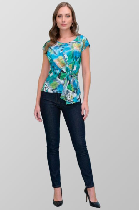 Blusa estampada con amarre