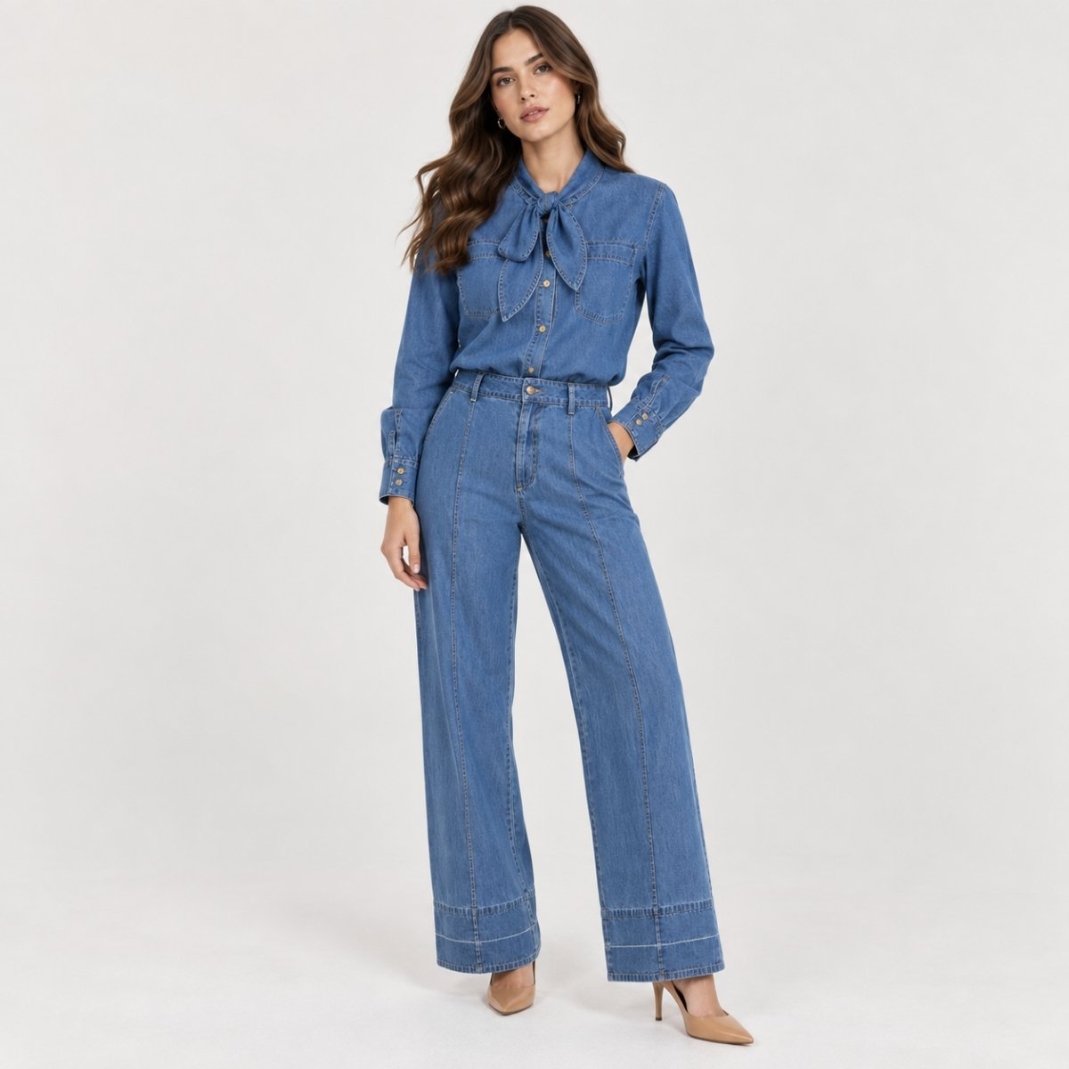 Blusa denim con lazo protagonista