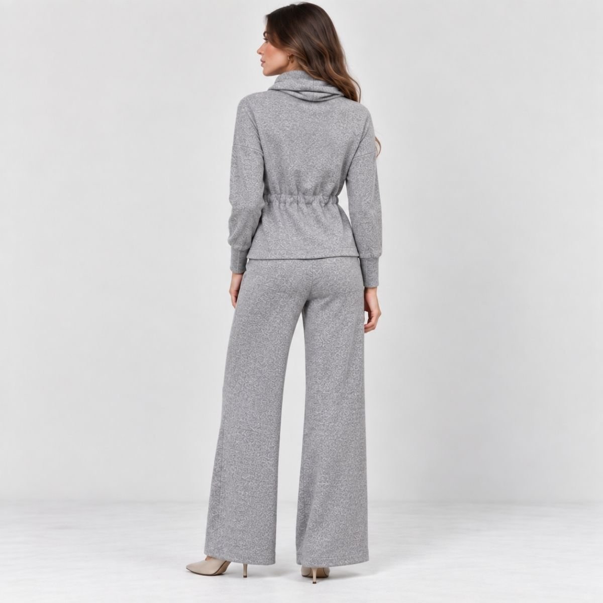 PANTALÓN GRIS DE PIERNA AMPLIA - Imagen 4
