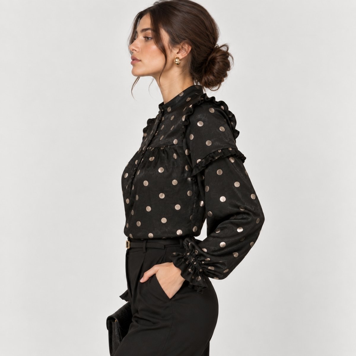 BLUSA DE LUNARES CON VOLANTES - Imagen 3