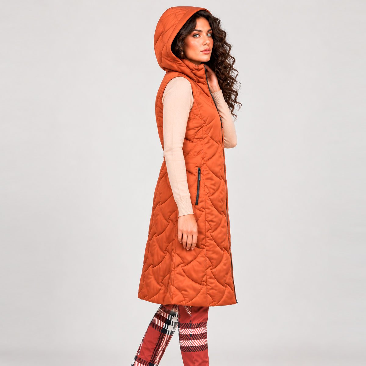 Chaleco largo capitonado | elegancia y sofisticación - Imagen 2
