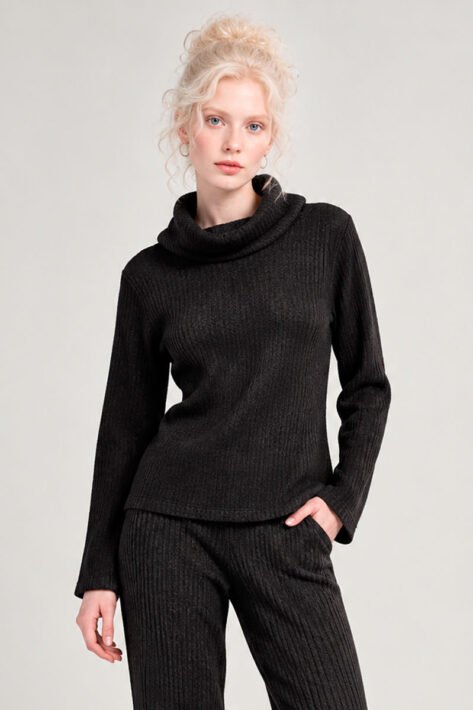 Suéter negro | elegancia y textura